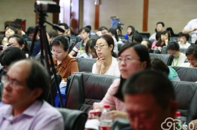 百花齐放拾硕果,百舸争流再登攀——祝贺2018全国泌尿男生殖病理学进展研讨会暨肿瘤免疫治疗相关PD-L1检测及判读培训班隆重召开